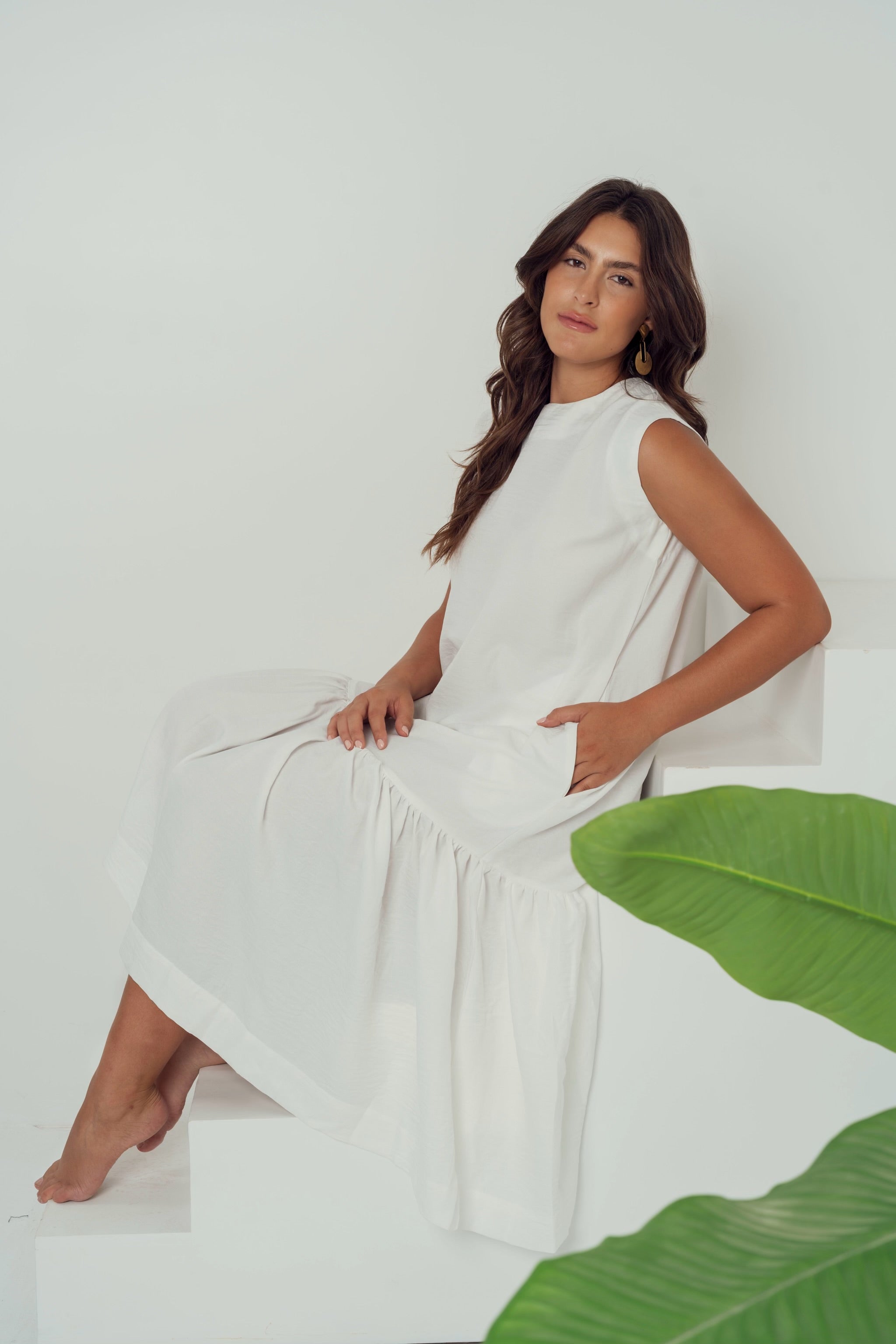BREEZY SUMMER DRESS IN WHITE
