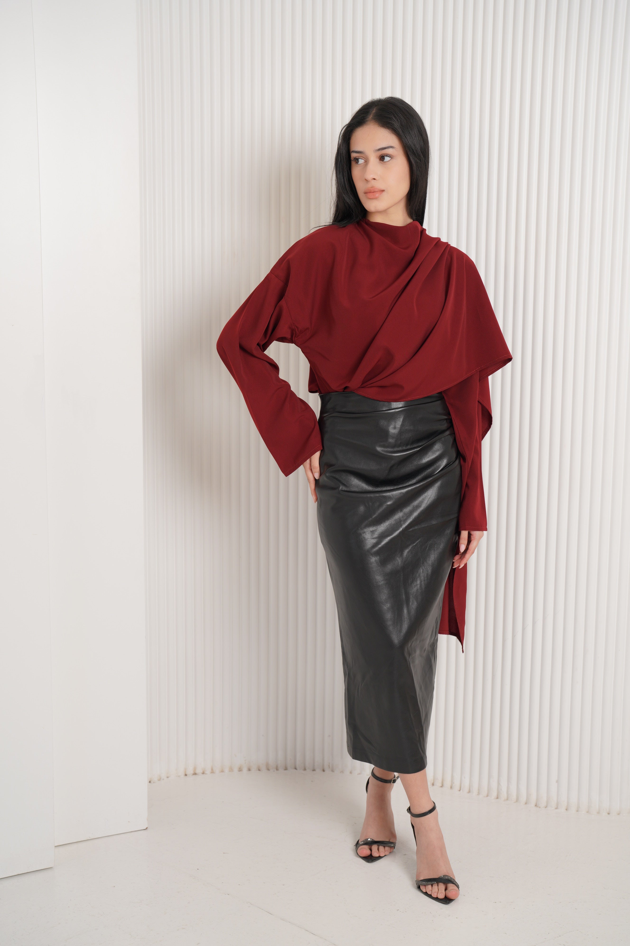 The multi-way blouse in maroon