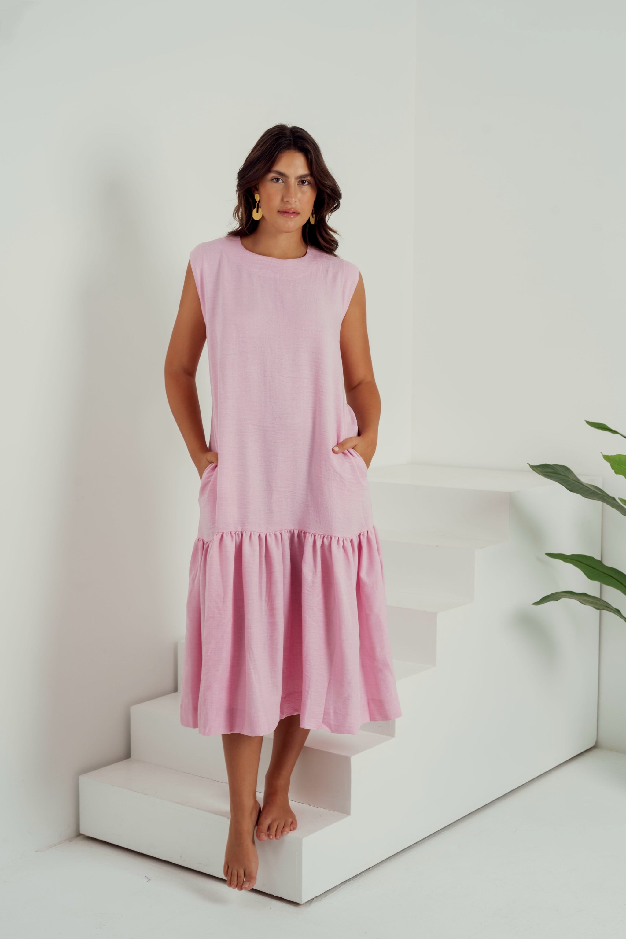BREEZY SUMMER DRESS IN BABY PINK
