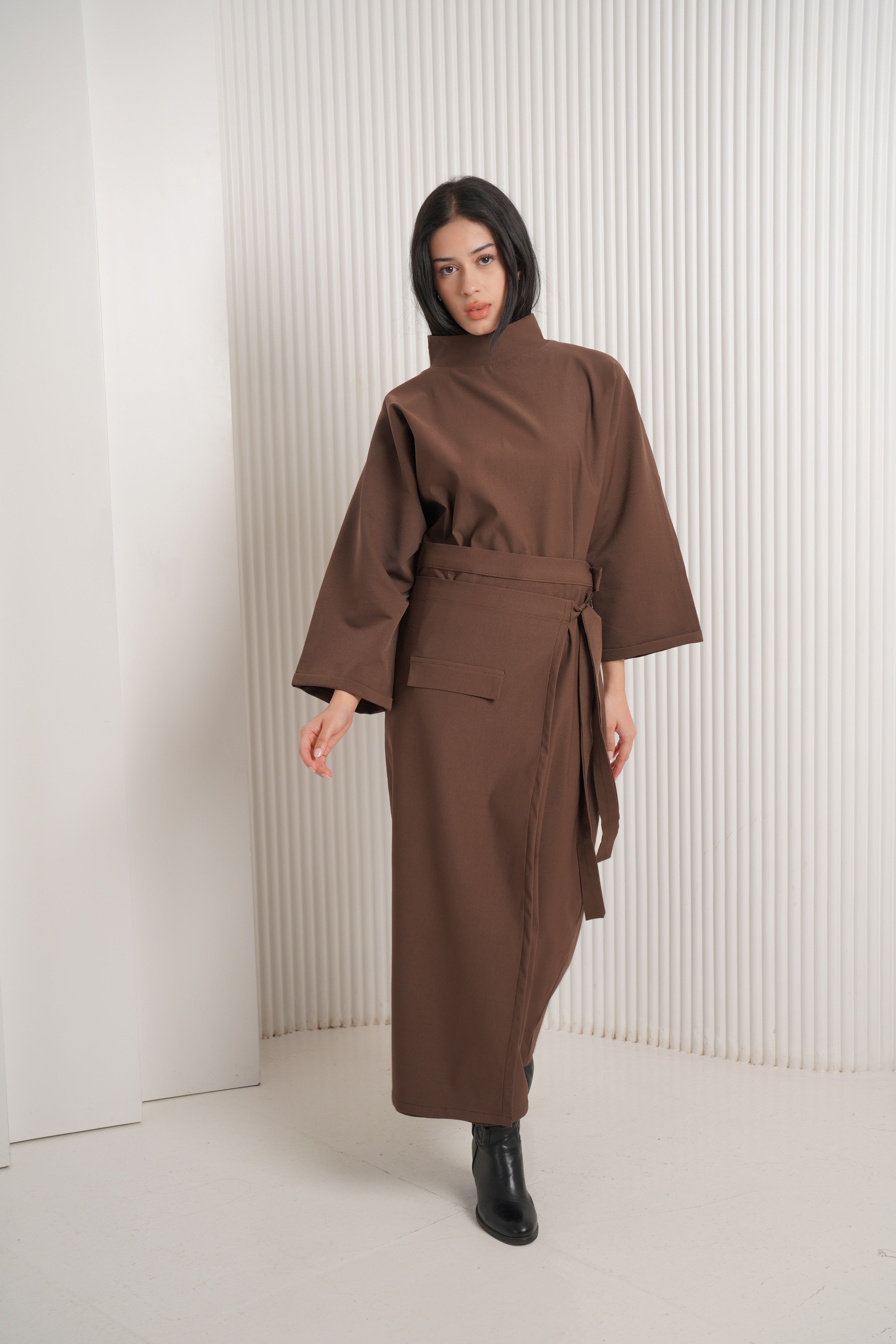 Gabardine lycra two-piece set -Brown