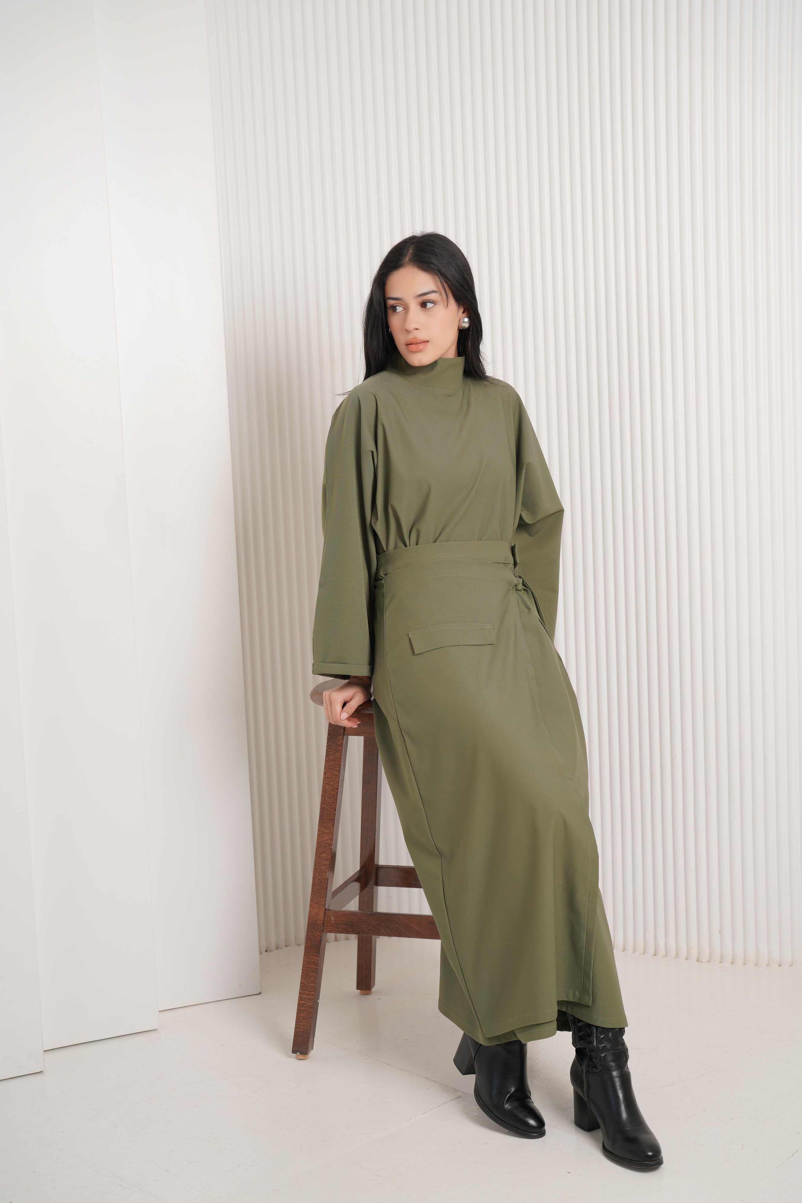 Gabardine lycra two-piece set -olive