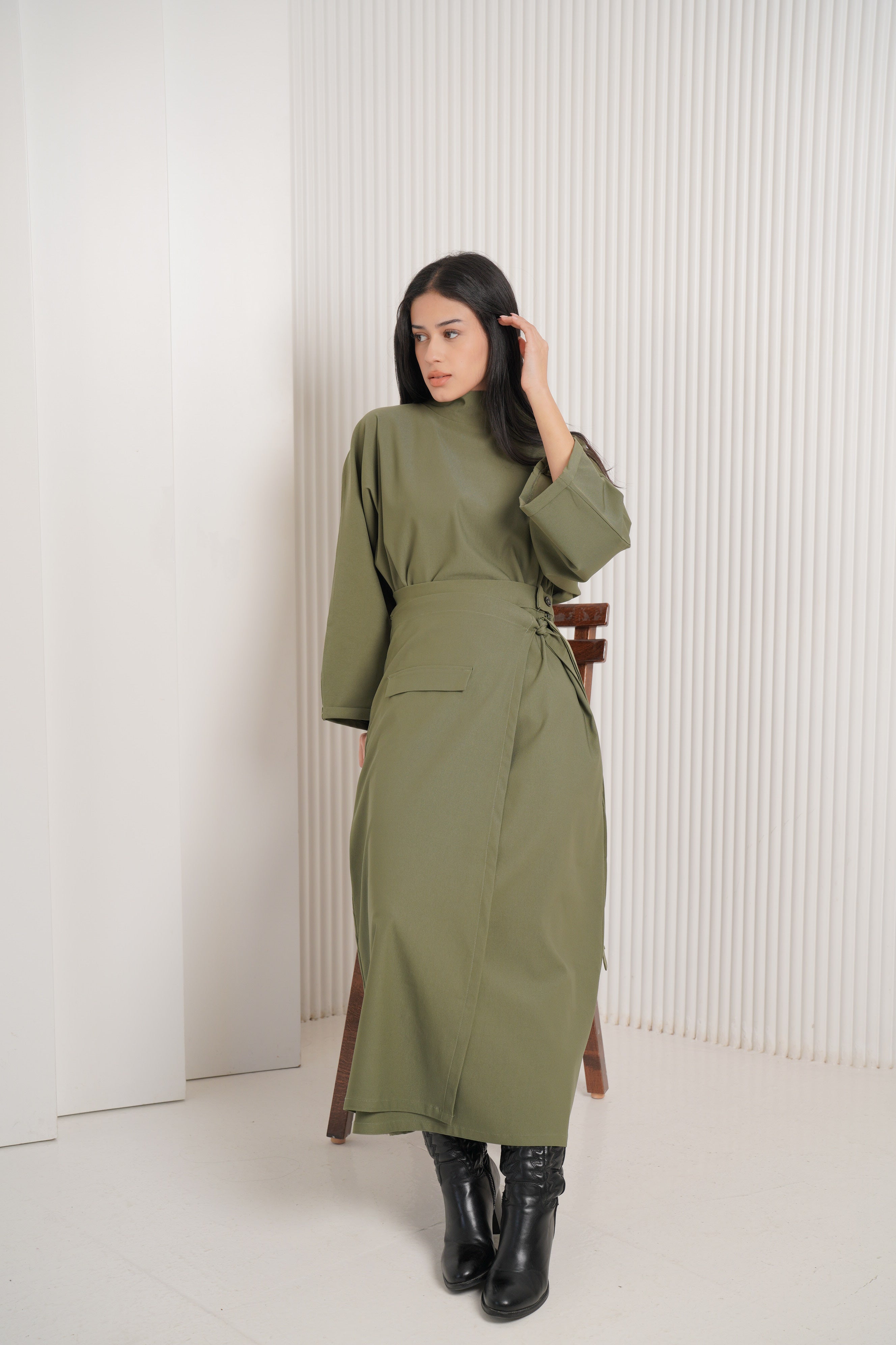 Gabardine lycra two-piece set -olive