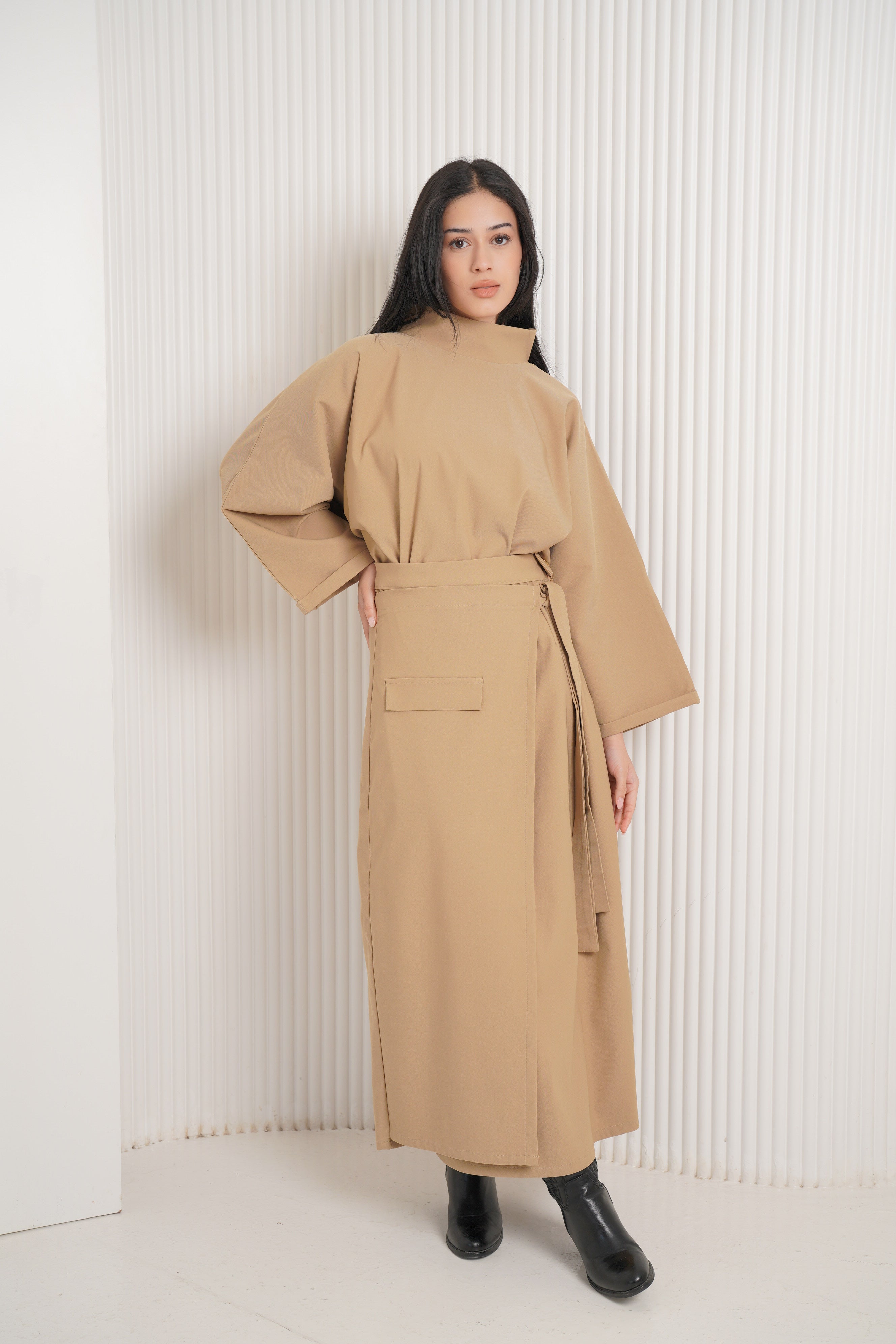 Gabardine lycra two-piece set -beige