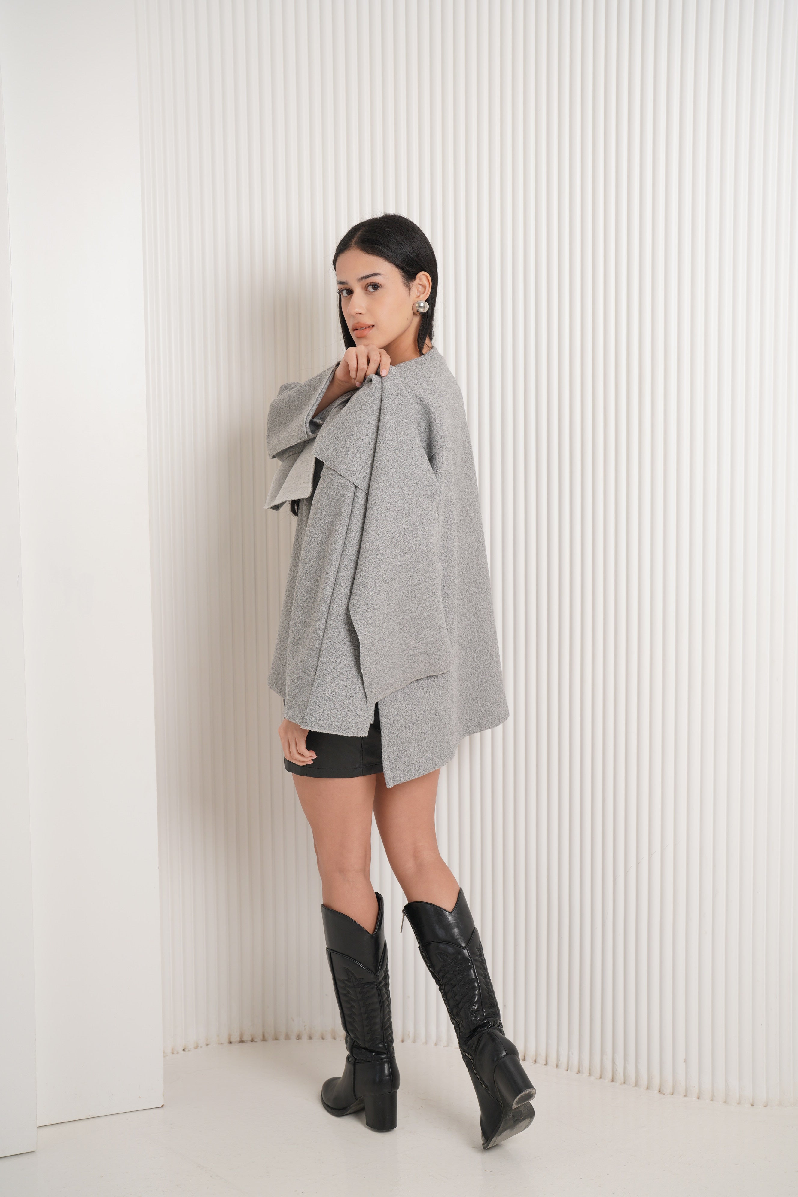 Scarf jacket in gray