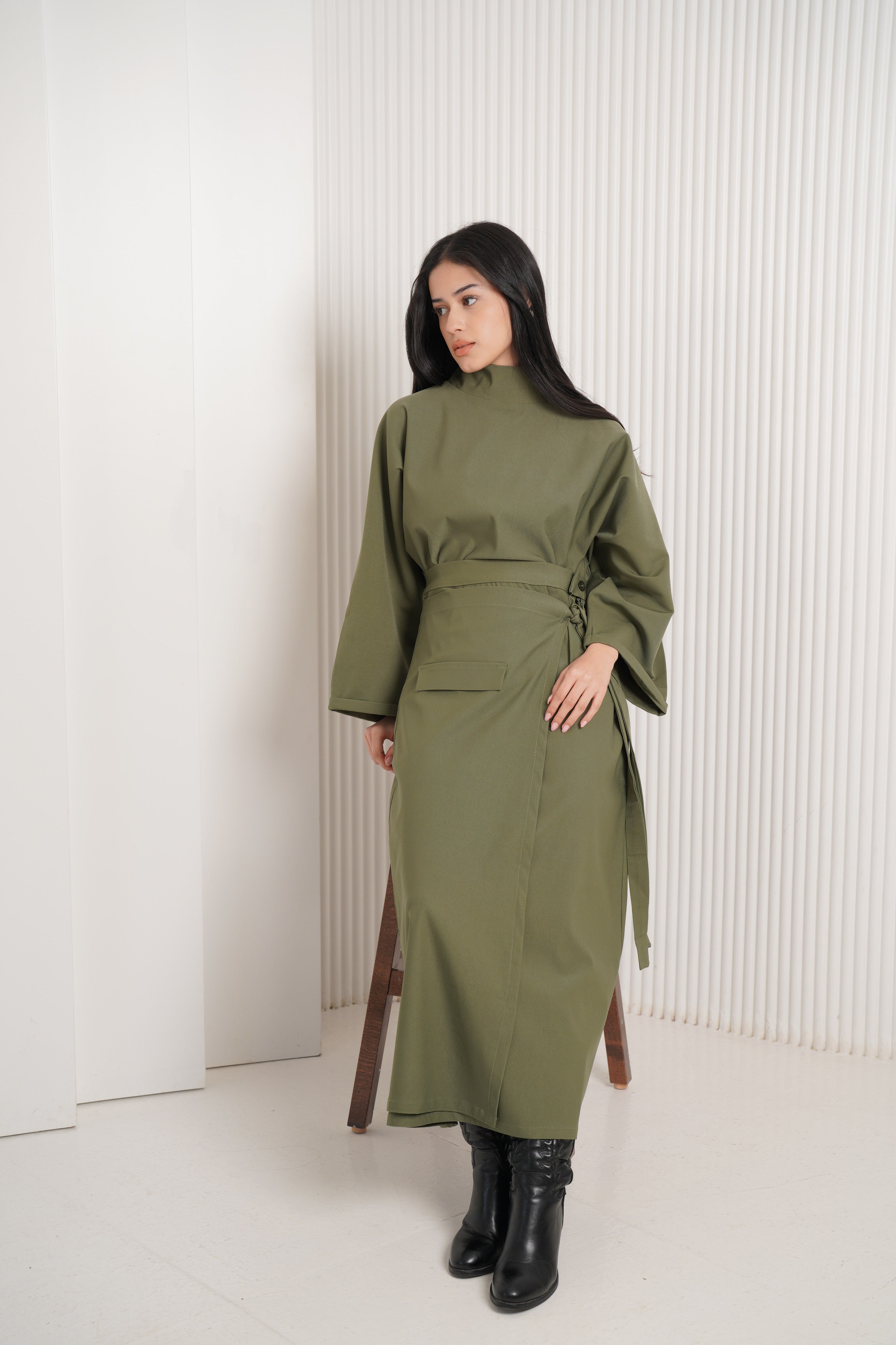 Gabardine lycra two-piece set -olive