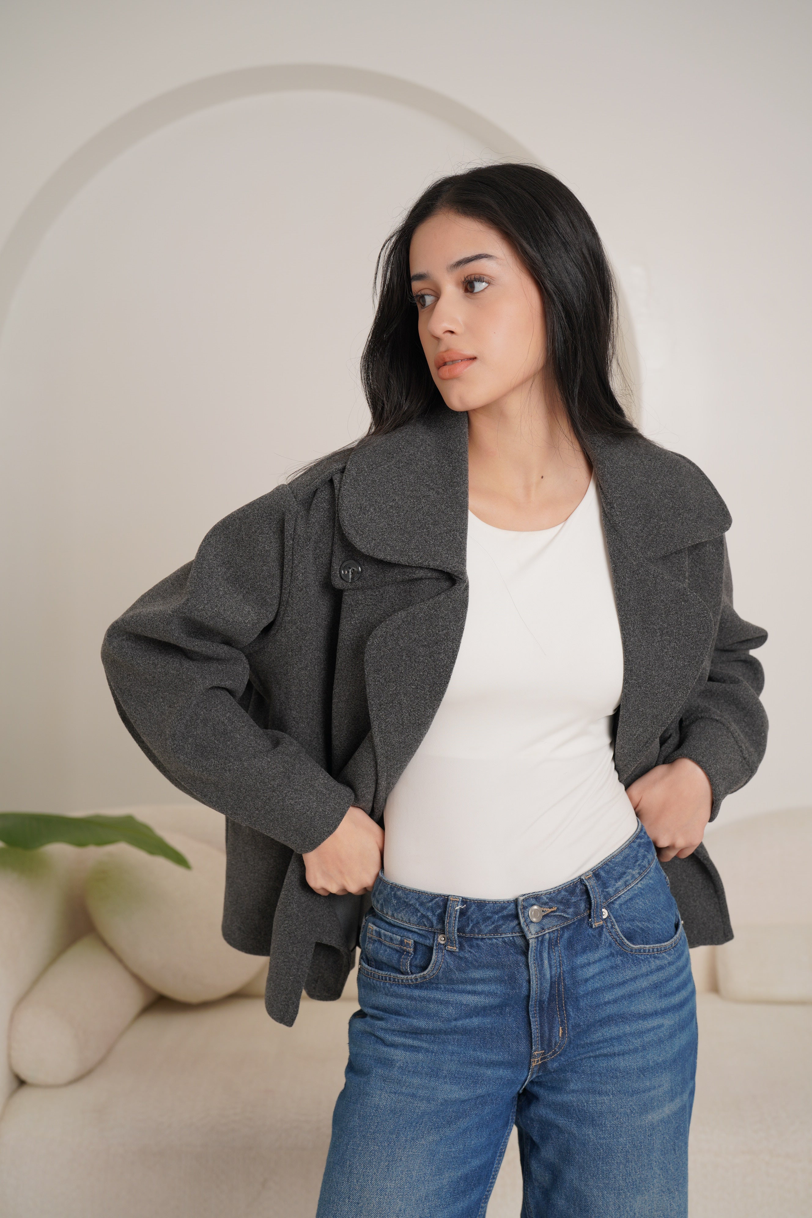 Trench jacket in gray