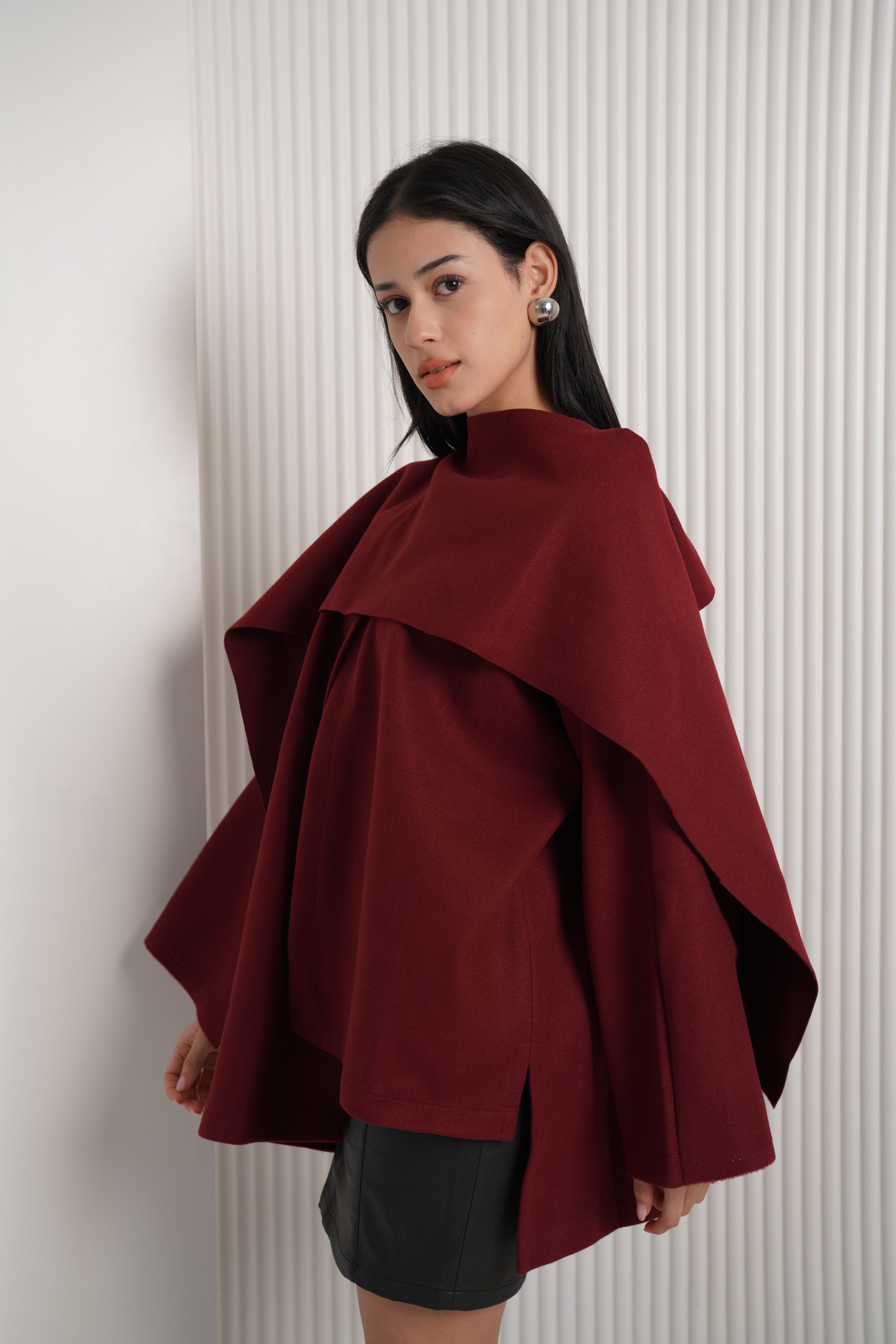 Scarf jackets in maroon