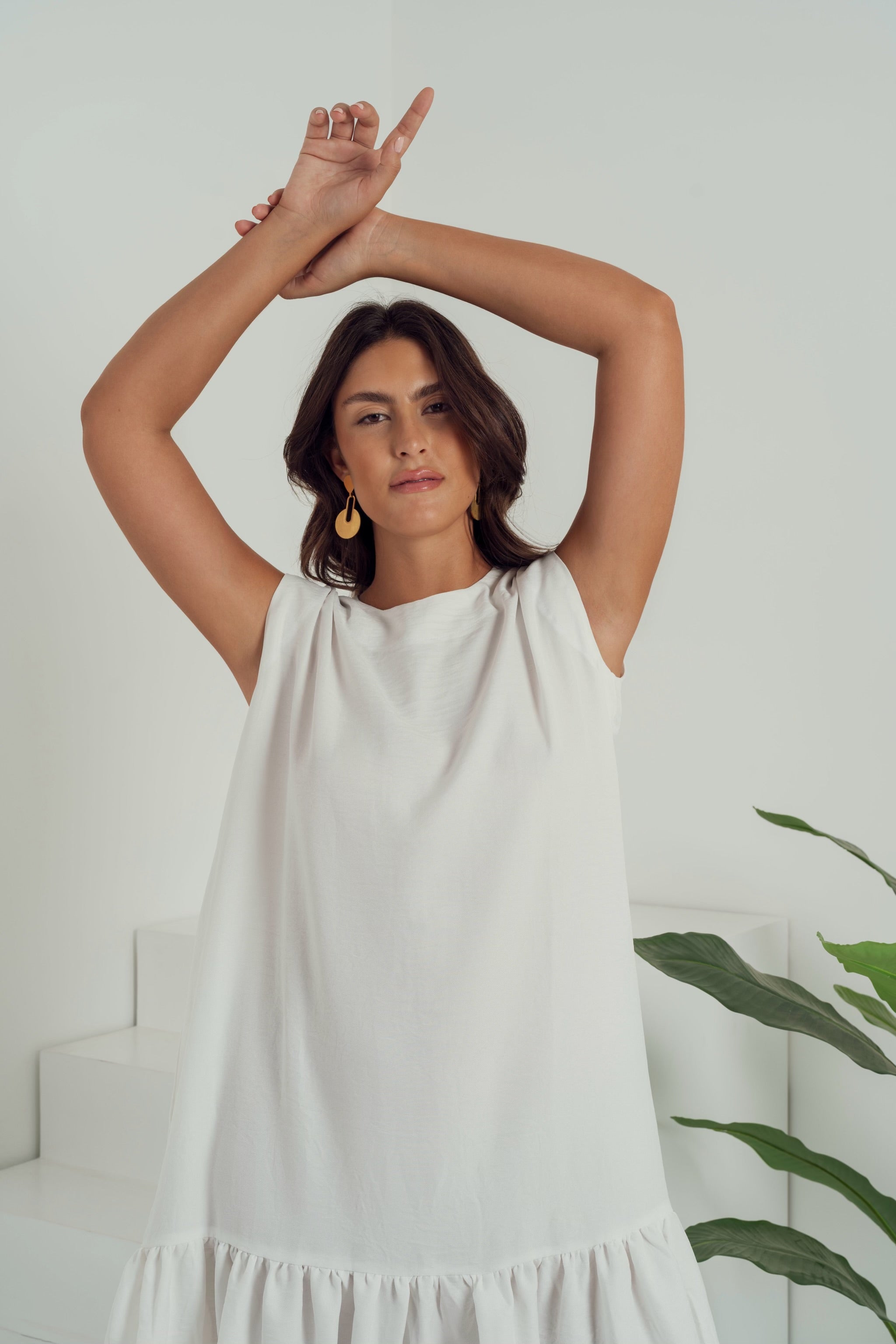 BREEZY SUMMER DRESS IN WHITE