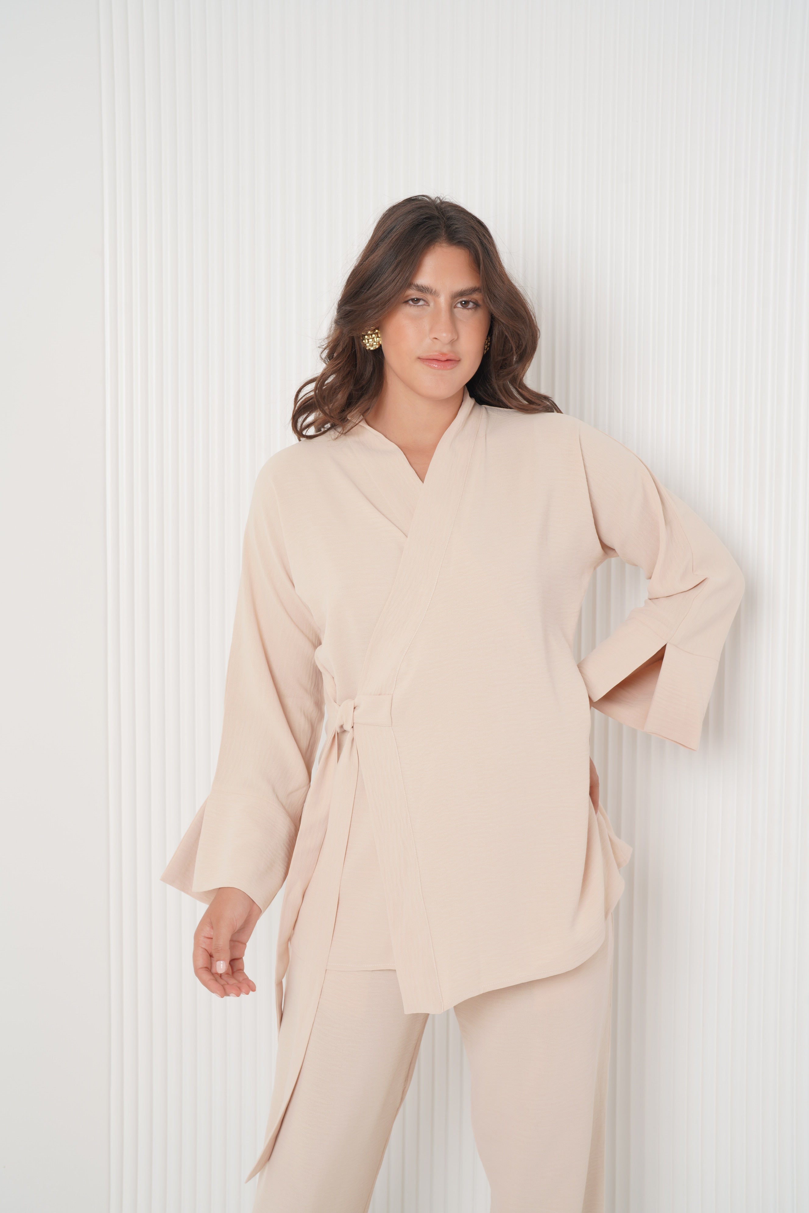 DAY TO NIGHT SET IN BEIGE