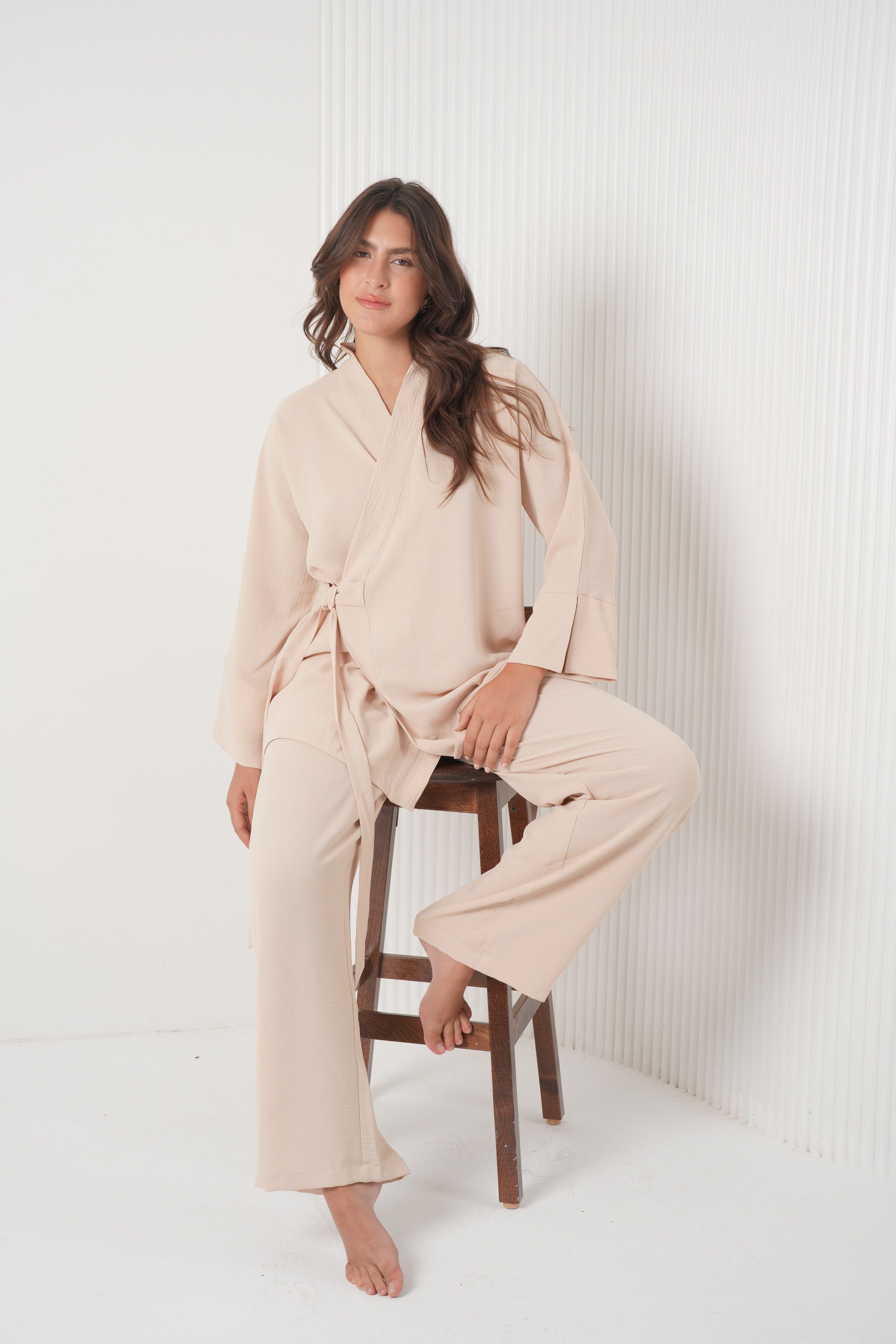 DAY TO NIGHT SET IN BEIGE
