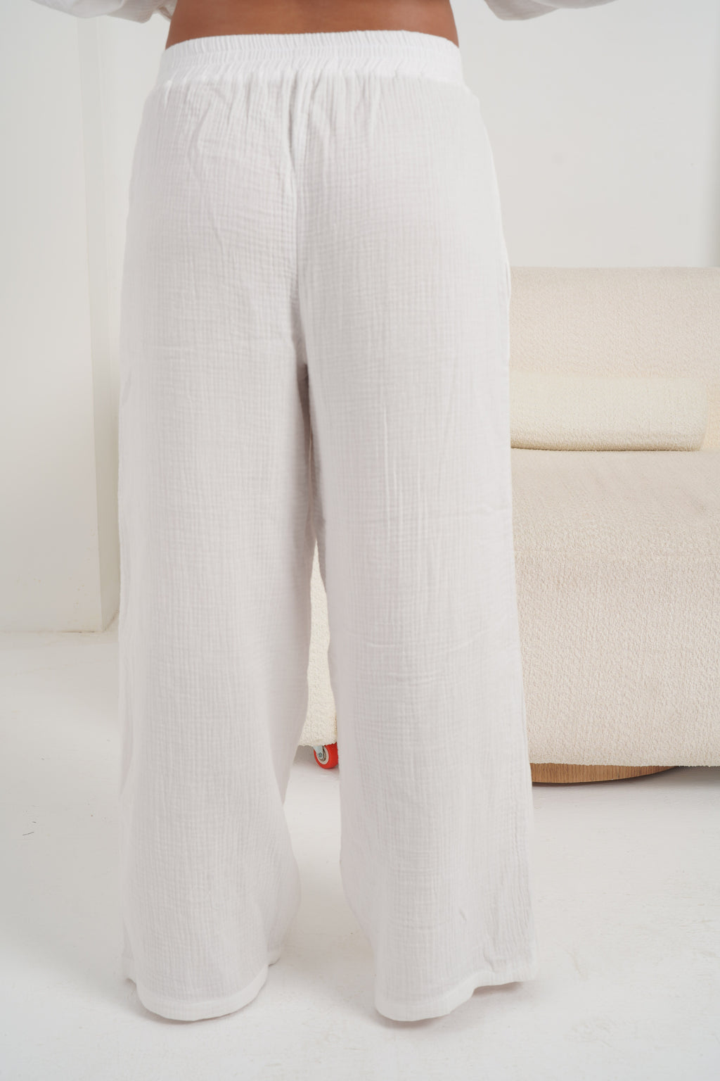 CRINKLE PANTS-WHITE