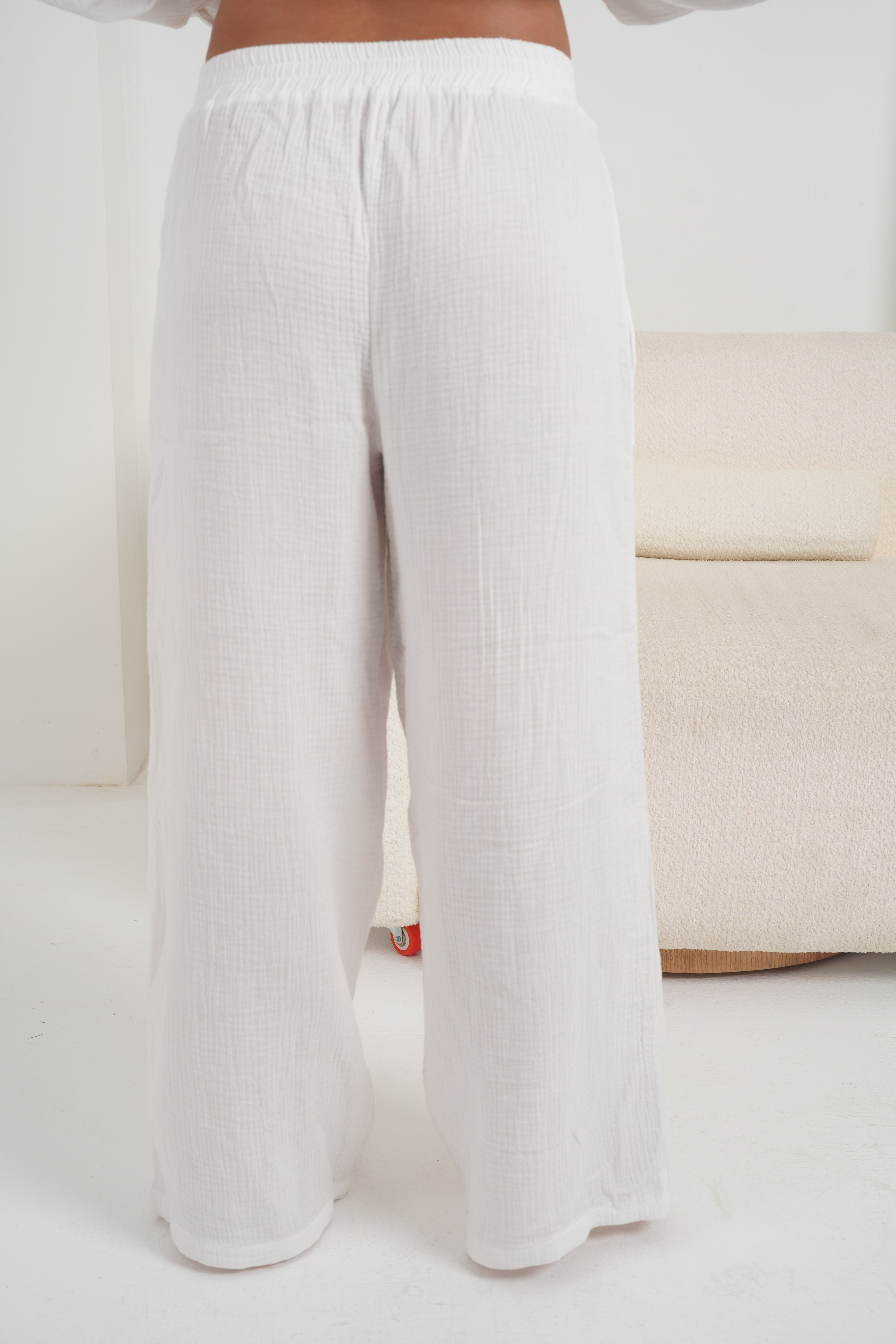 CRINKLE PANTS-WHITE