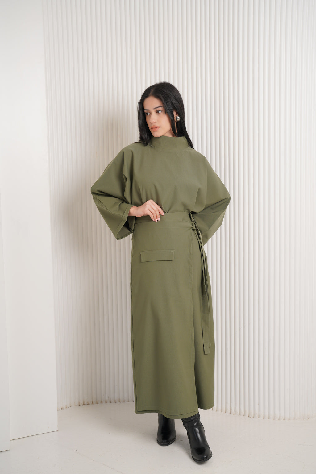 Gabardine lycra two-piece set -olive